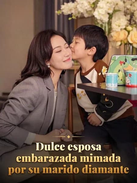 Dulce esposa embarazada mimada por su marido diamante